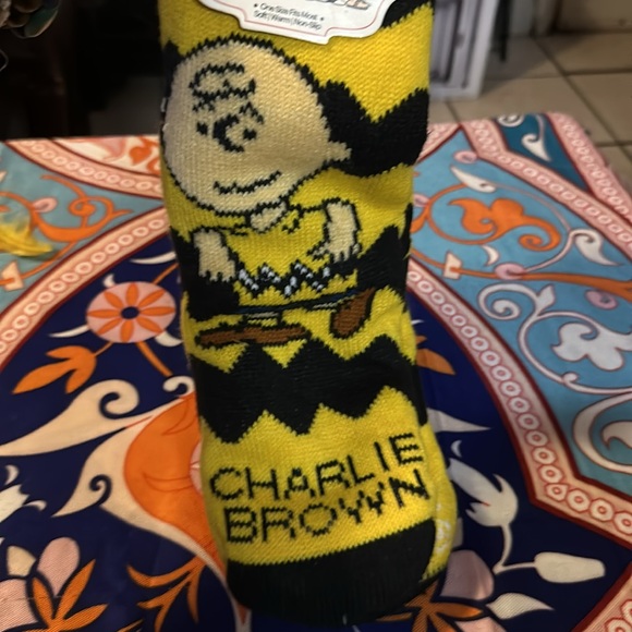 Peanuts Charlie Brown NonSlip Sherpa Lined Socks Warm & Cozy & Cute. - Picture 7 of 8